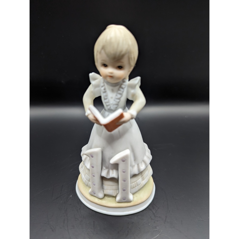 Vintage Lefton The Christopher Collection Girl Figurine